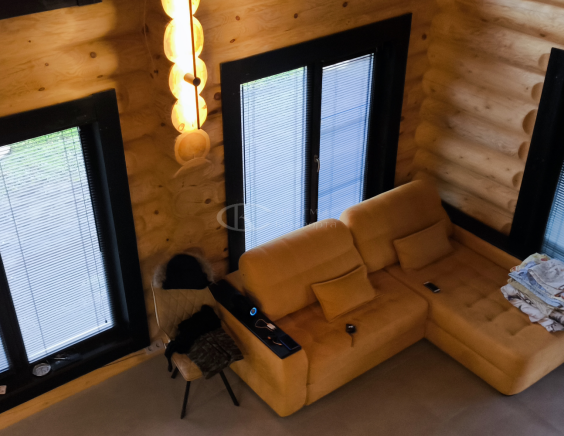 Горизонтальные алюминиевые жалюзи